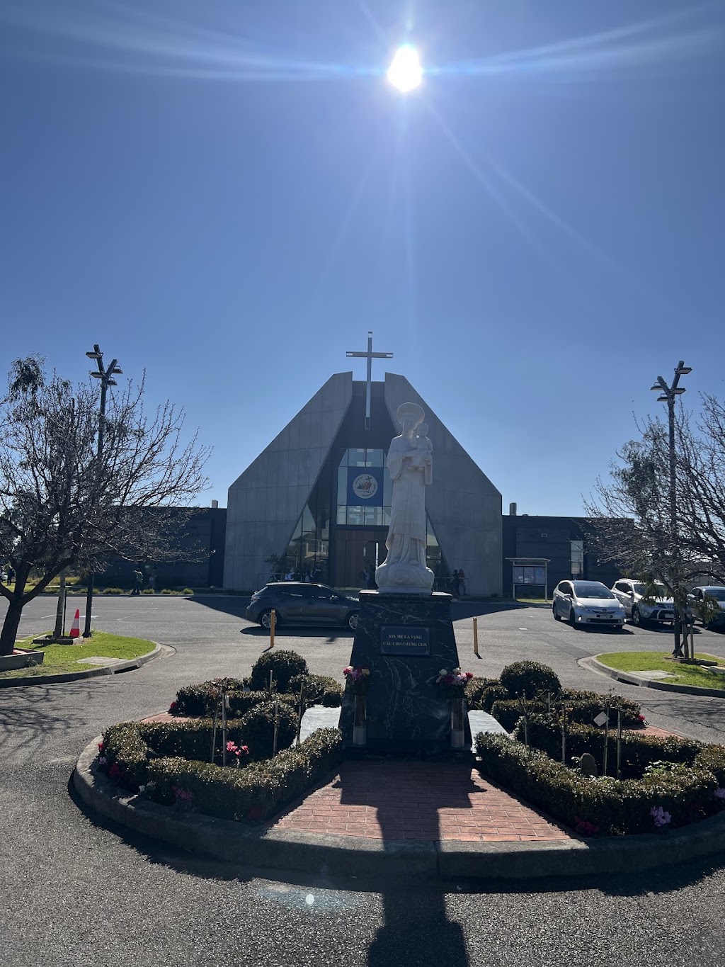 Innovation Physio - Kingston Plaza | Kingston Central Plaza, Shop 17/288 Centre Dandenong Rd, Mentone, Moorabbin Airport VIC 3194, Australia | Phone: (03) 9828 7520