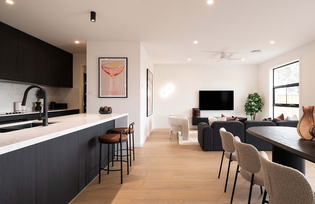 Montgomery Homes Display Home HomeWorld Oran Park | 22 Christie St, Oran Park NSW 2570, Australia | Phone: (02) 8883 5400