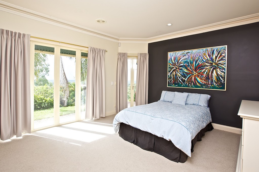 Tranquil Garden Hideaway | 41 Oppermann Dr, Ormeau QLD 4208, Australia | Phone: 0407 466 296