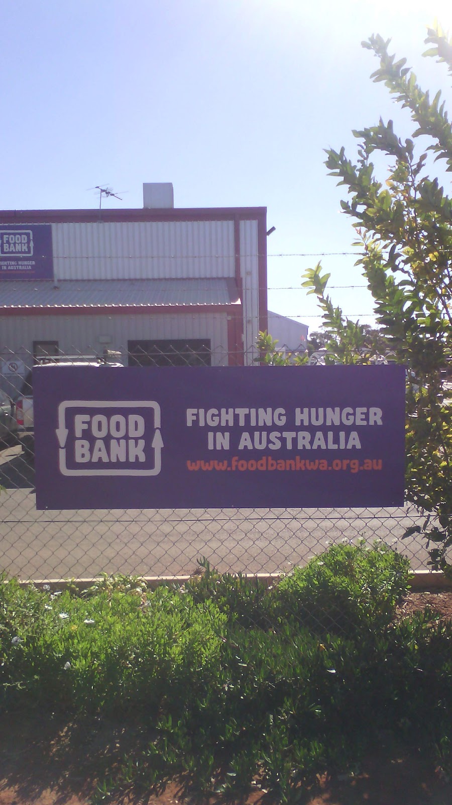 Foodbank Kalgoorlie | 175 Forrest St, Boulder WA 6432, Australia | Phone: (08) 9093 0284