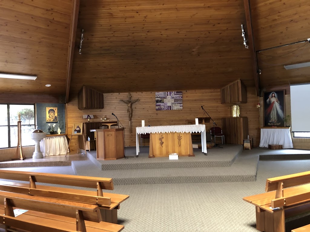 St. Benedicts Catholic Church | 10 Tallara Pkwy, Narrabundah ACT 2604, Australia | Phone: (02) 6295 7879