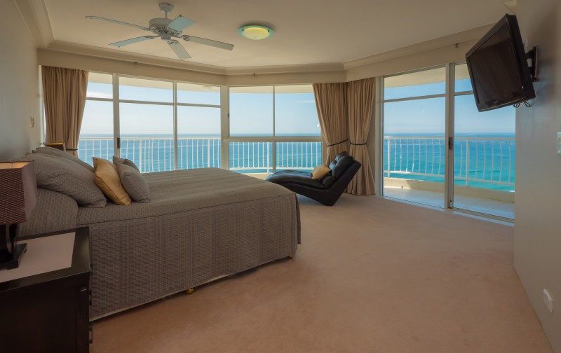 Burleigh Surf Apartments | lodging | 238 The Esplanade, Burleigh Heads QLD 4220, Australia | 0755358866 OR +61 7 5535 8866
