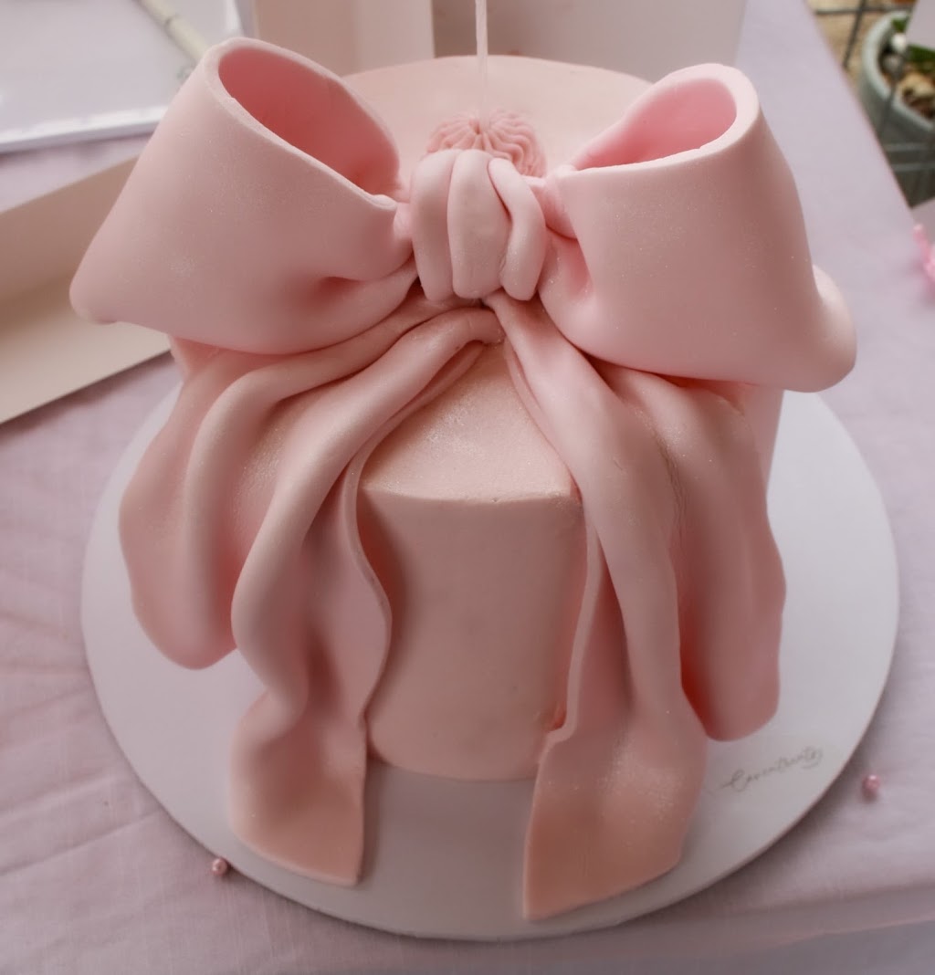 Coventreats - Custom Cakes | 18 Grassmere Rd, Langwarrin VIC 3910, Australia | Phone: 0433 804 617