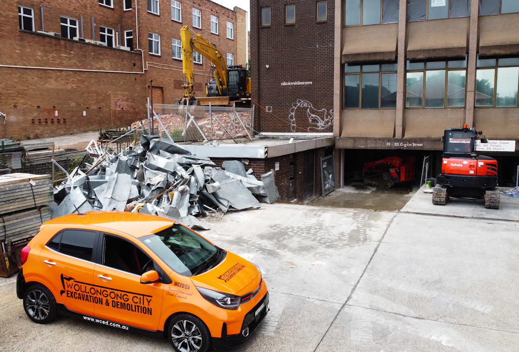 Wollongong City Excavation & Demolition (WCED) | Unit 10/18 Waynote Pl, Unanderra NSW 2526, Australia | Phone: (02) 4243 7574