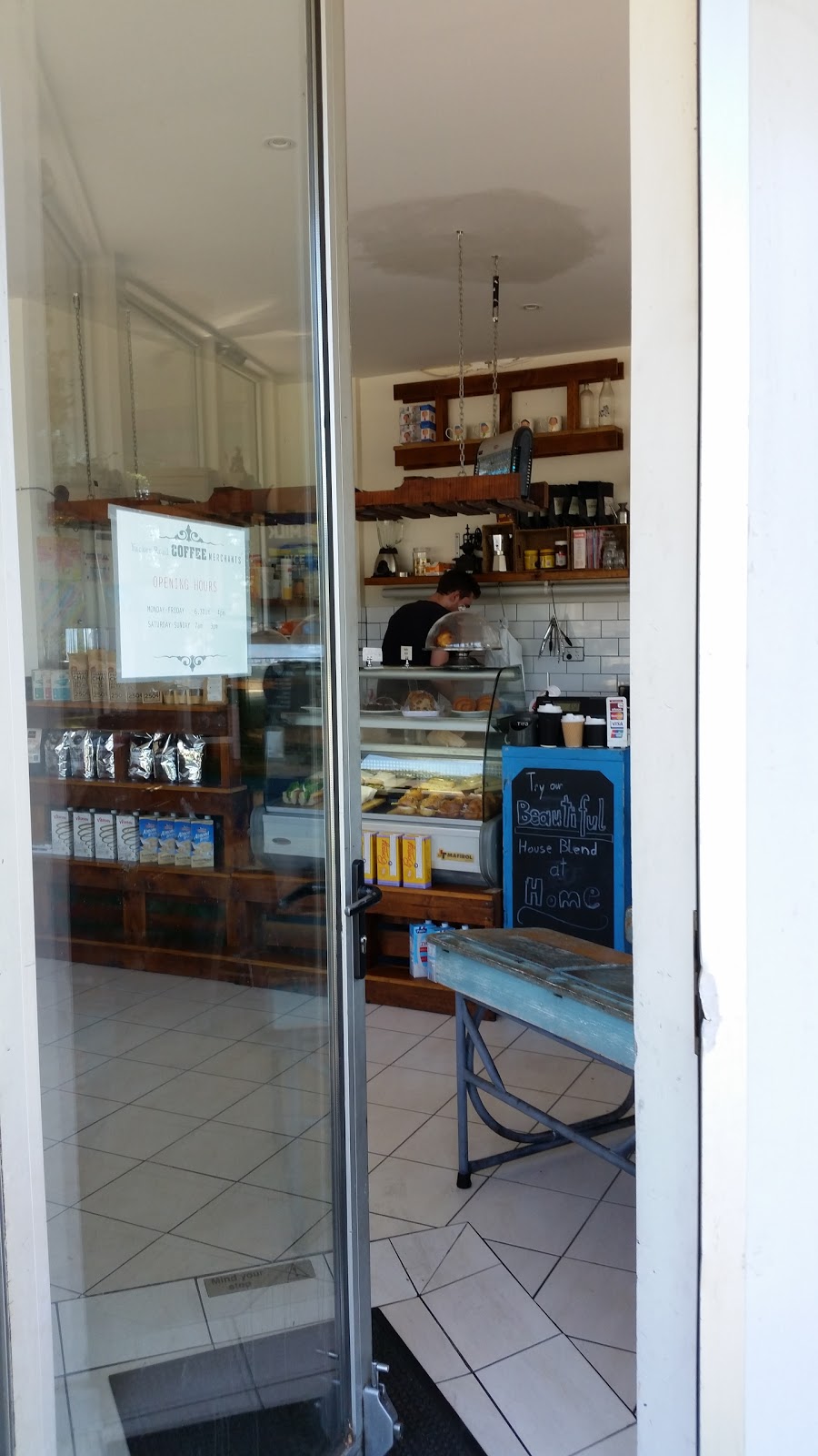 Tucker Road Coffee Merchants | cafe | 71A Tucker Rd, Bentleigh VIC 3204, Australia | 0395571110 OR +61 3 9557 1110