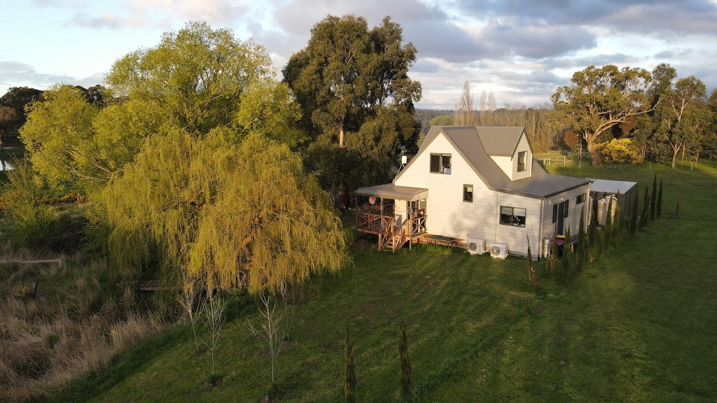 Willowbend Country Cottage | 34 Lowe St, Tylden VIC 3444, Australia | Phone: 0439 802 323