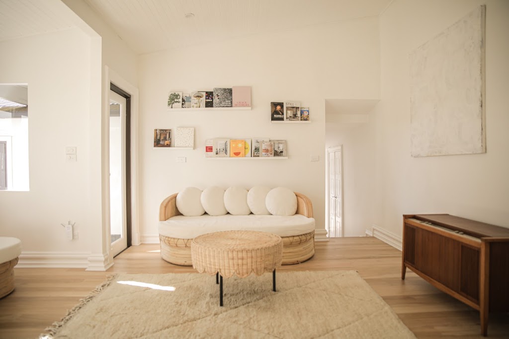 Alba House Robertson | 4 Lemmons Rd, Robertson NSW 2577, Australia | Phone: 0425 424 571