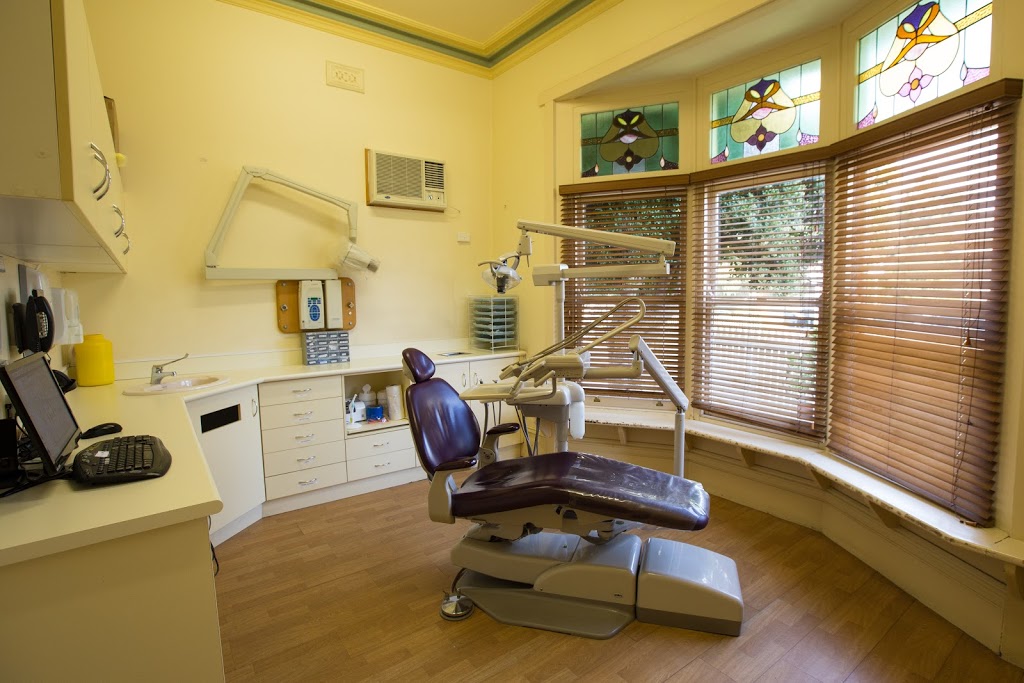 Brunswick Family Dental Surgery and Aesthetic Centre | 44 De Carle St, Brunswick VIC 3056, Australia | Phone: (03) 9386 7225