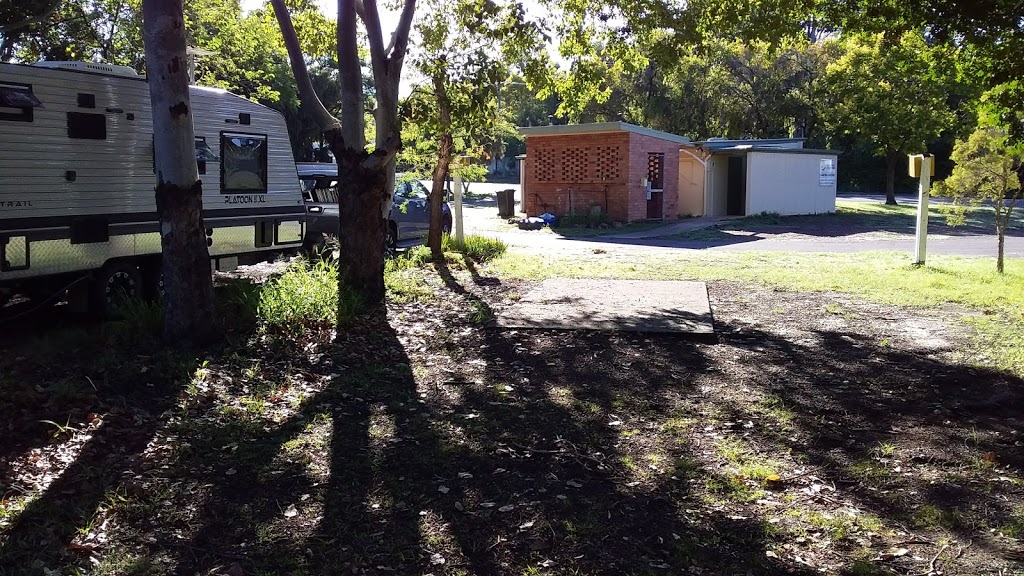 Murgon Free Caravan Park | rv park | 3 Krebs St, Murgon QLD 4605, Australia