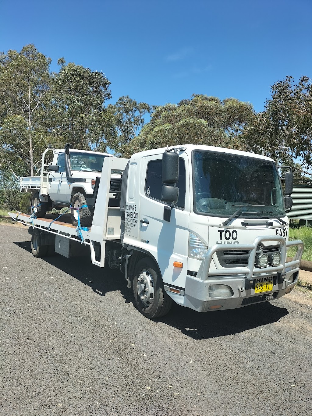 Too Easy Tilt Tray Services Hunter Valley | 12 Turner St, Denman NSW 2328, Australia | Phone: 0484 566 542