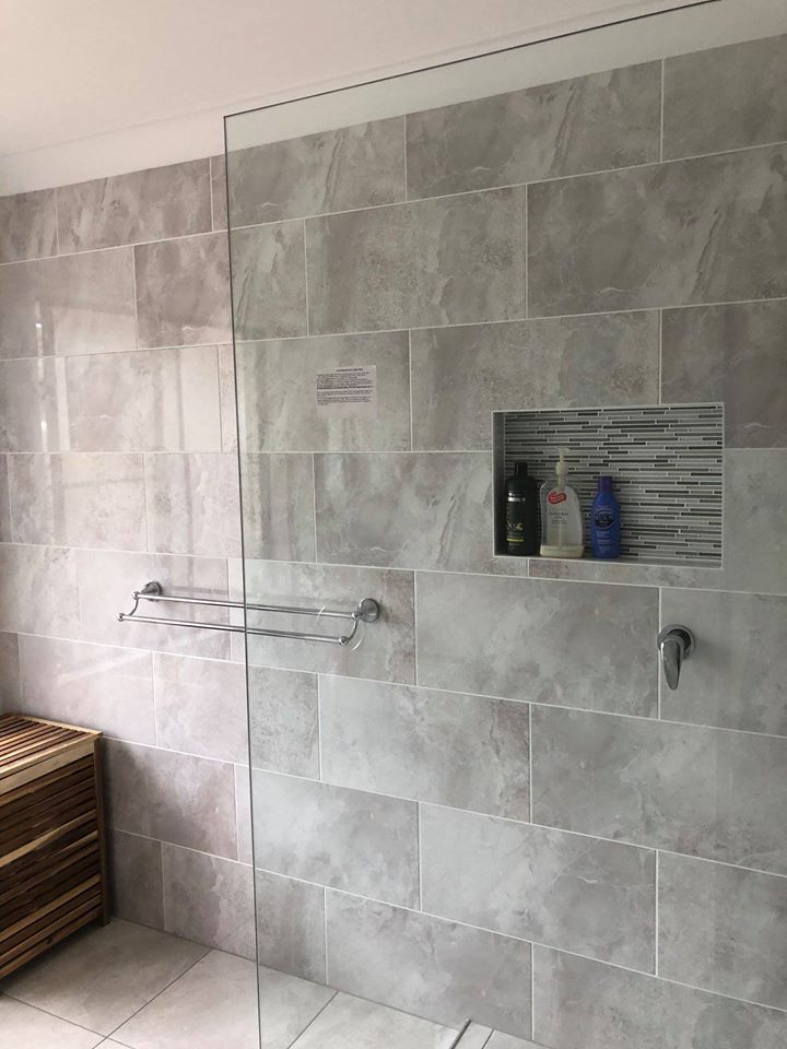 Laid Out Tiling | 8 Prunda Parade, Raceview QLD 4305, Australia | Phone: 0404 729 957