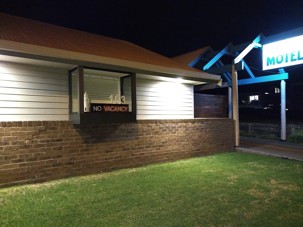 Beachfront Motel | 163 Great Ocean Rd, Apollo Bay VIC 3233, Australia | Phone: (03) 5237 6666