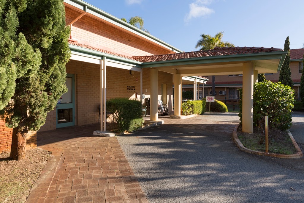 Regis Hollywood Village | health | 118-120 Monash Ave, Nedlands WA 6009, Australia | 1300998100 OR +61 1300 998 100