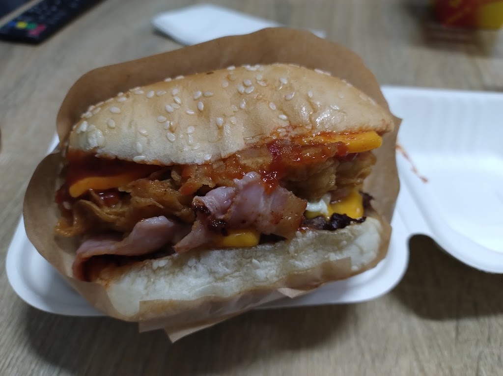 Top Bun Swan Hill | 298 Campbell St, Swan Hill VIC 3585, Australia | Phone: (03) 5032 4196