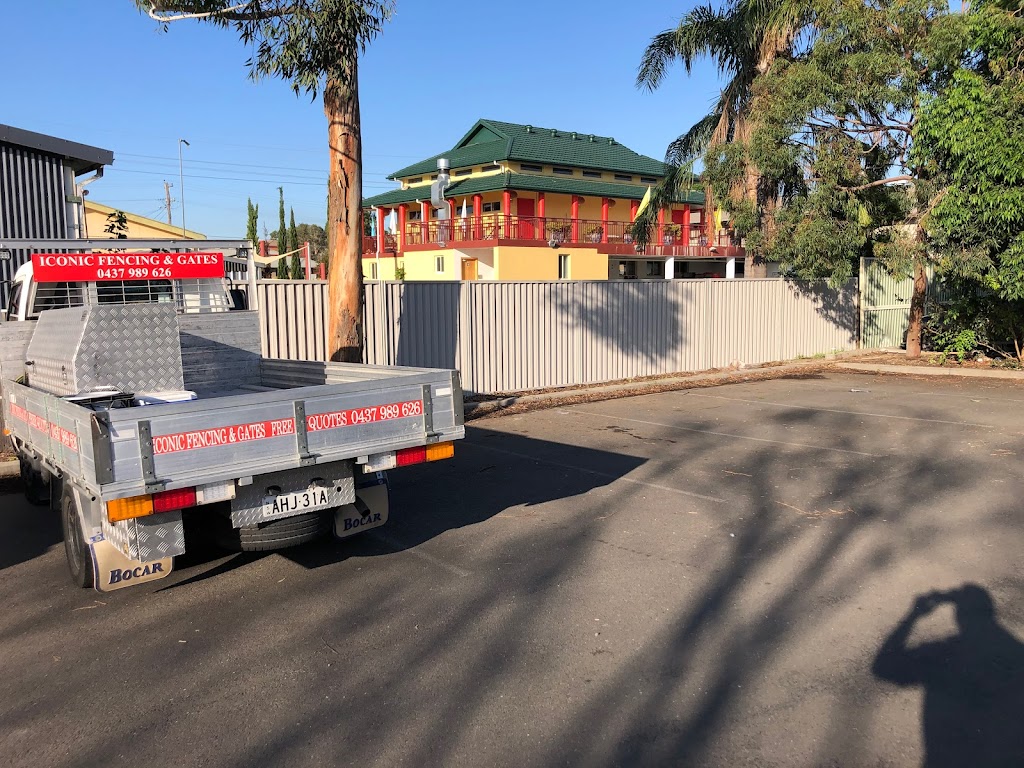 Iconic Fencing & Gates | general contractor | Bonnyrigg Heights NSW 2177, Australia | 0437989626 OR +61 437 989 626