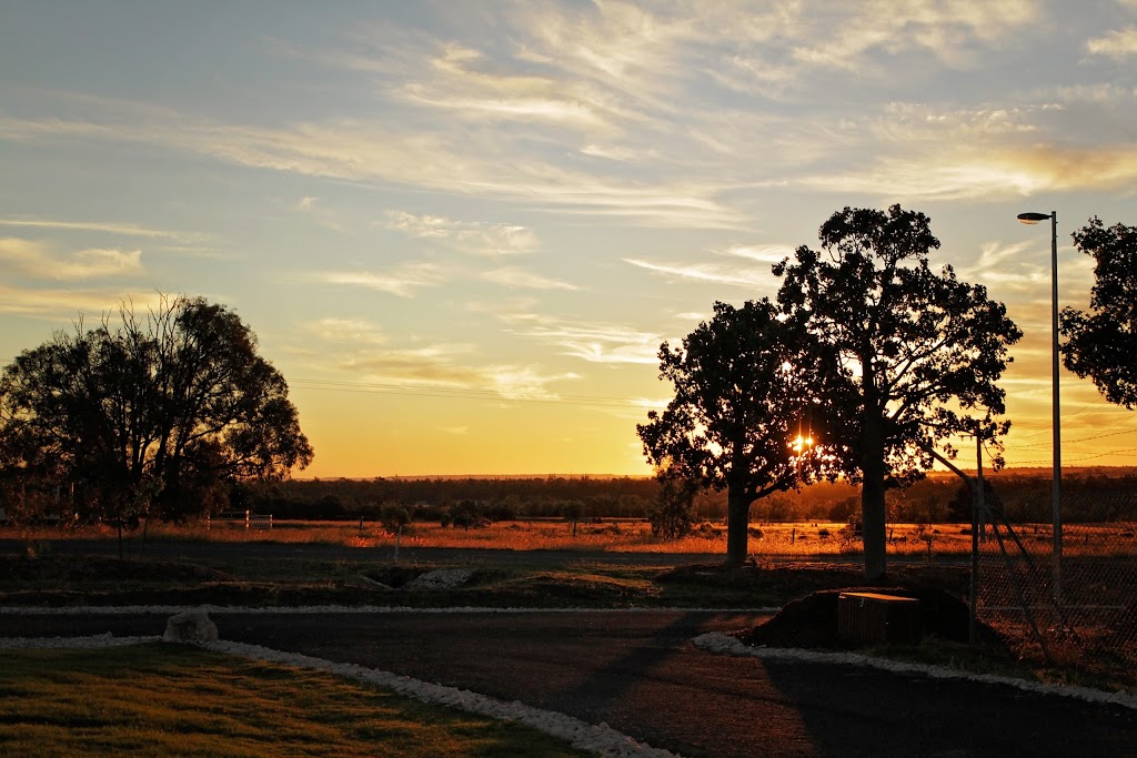 Lake Callide Retreat & Caravan Park {Biloela} | rv park | 119 Lake Callide Dr, Dumgree QLD 4715, Australia | 0749939010 OR +61 7 4993 9010