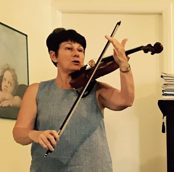Glendale Suzuki Violin and Piano | 10 Labulla Pl, Glendale NSW 2285, Australia | Phone: (02) 4954 3571
