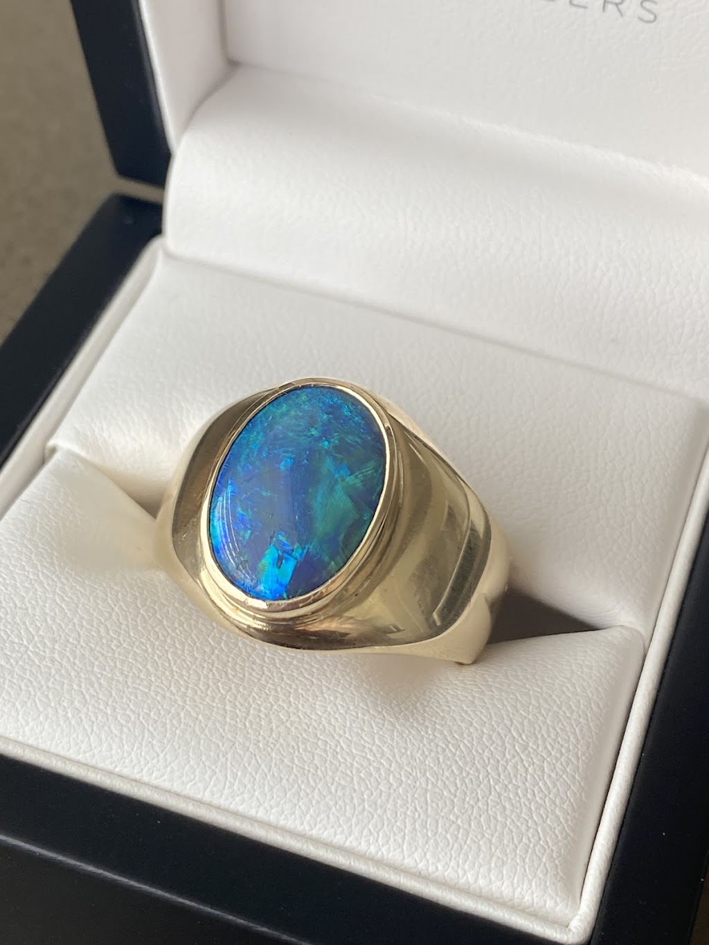 Masterset Jewellers | Lake Village Arcade, Shop 6/450 The Esplanade, Warners Bay NSW 2282, Australia | Phone: (02) 4948 8717