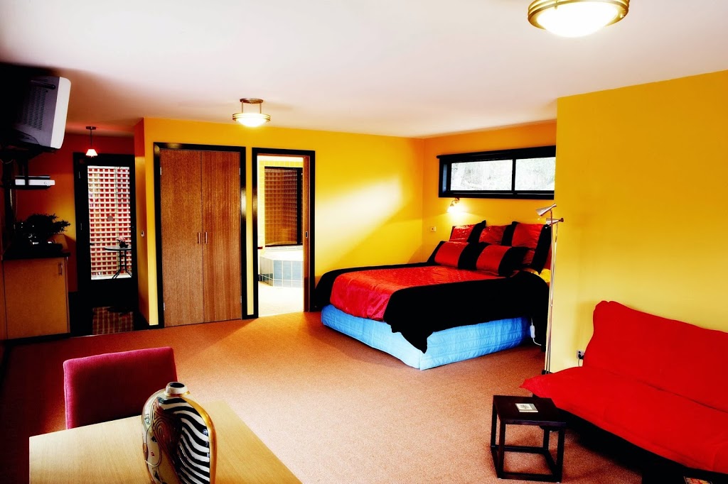 Cherry Blossom Bed & Breakfast | real estate agency | 36 Graceburn Ave, Healesville VIC 3777, Australia | 0418172903 OR +61 418 172 903