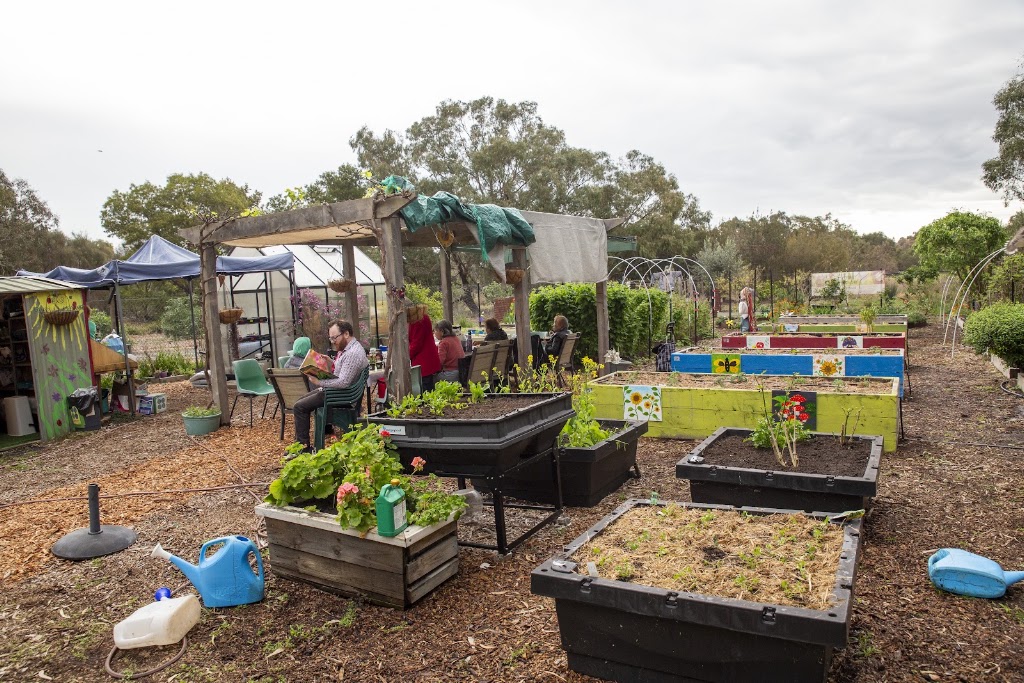 The Hive - SMRC Community Garden | Located inside: Braeside Park, Federation Trail, Braeside VIC 3195, Australia | Phone: (03) 9767 1900