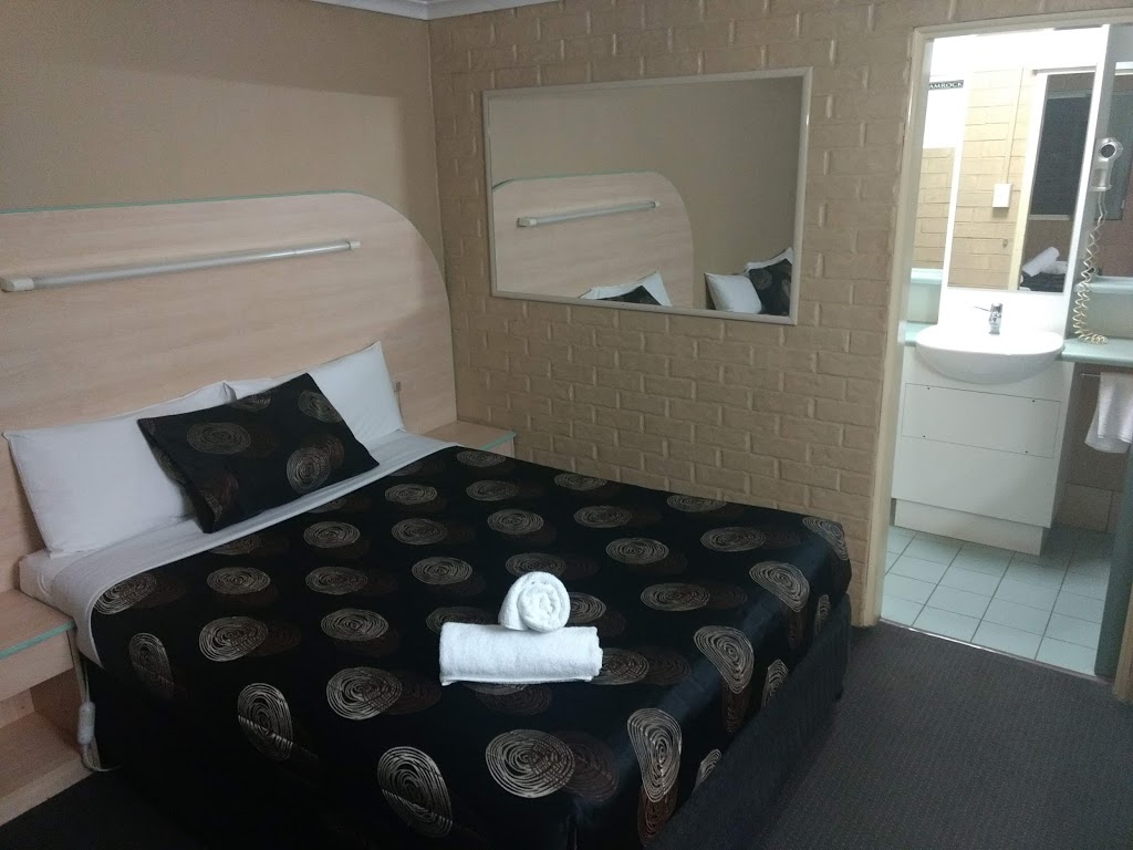 Shamrock Hotel Motel | lodging | 604 Ruthven St, Toowoomba City QLD 4350, Australia | 0746322666 OR +61 7 4632 2666