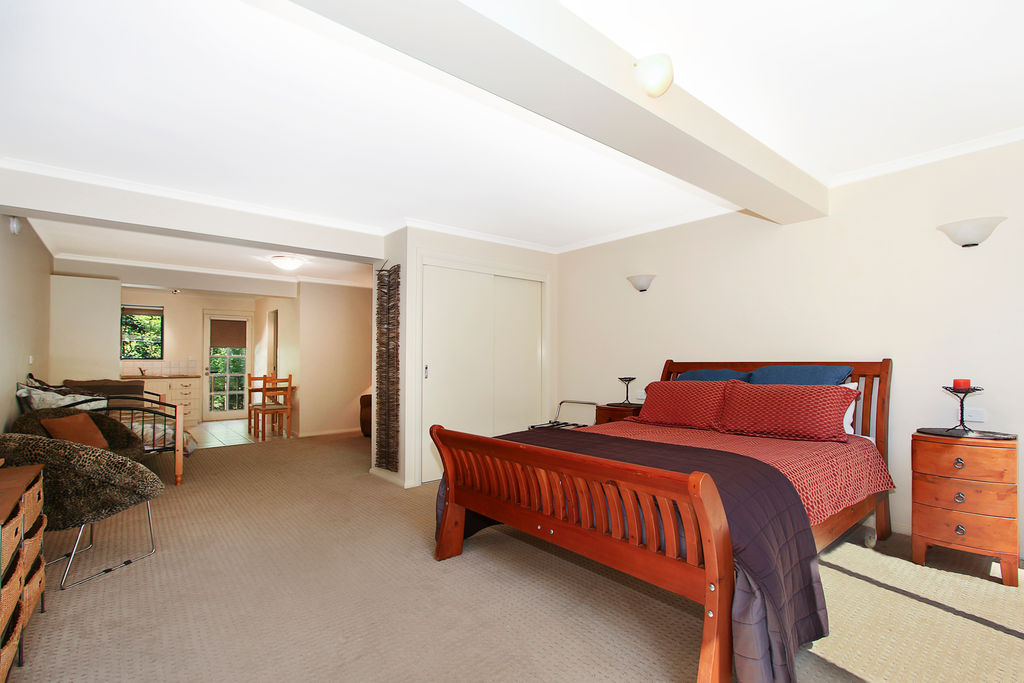 Canyons Bend | lodging | 36 Showers Ave, Bright VIC 3741, Australia | 0357552275 OR +61 3 5755 2275
