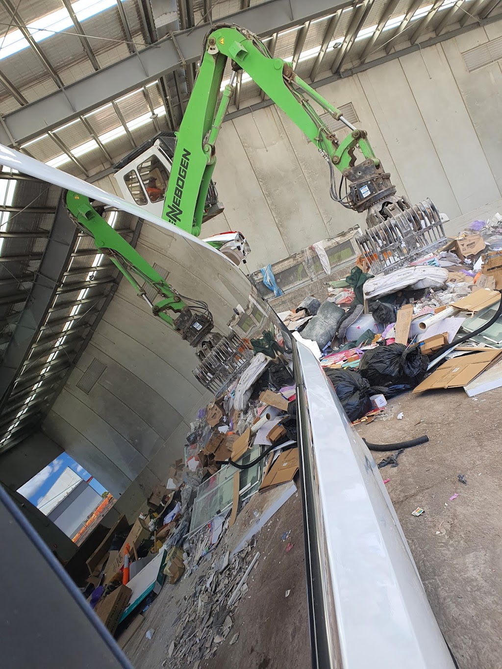 Future Recycling Transfer Station | 7/30-32 Exchange Dr, Pakenham VIC 3810, Australia | Phone: 13 73 29