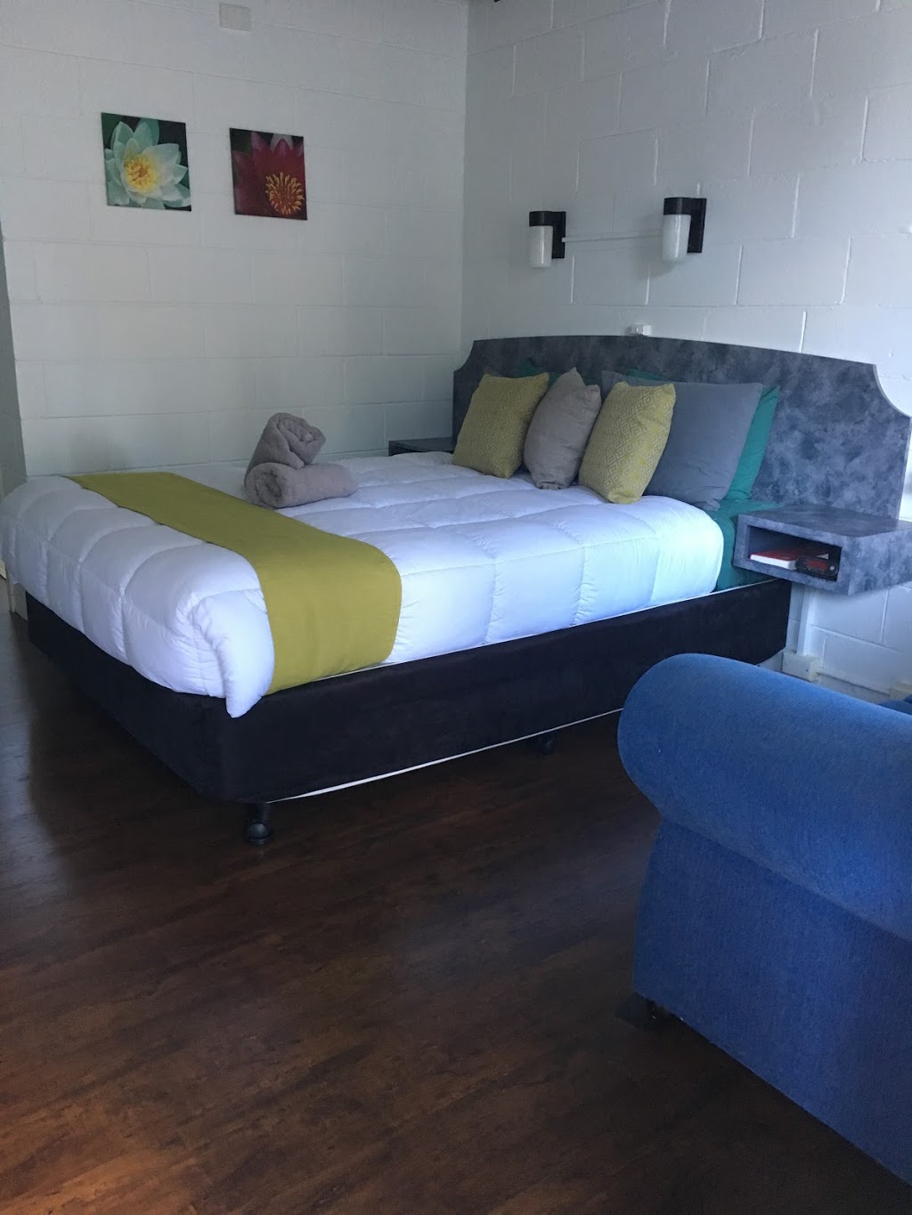 Azalea Motel | lodging | 9338 Newell Hwy, Coonabarabran NSW 2357, Australia | 0268421722 OR +61 2 6842 1722