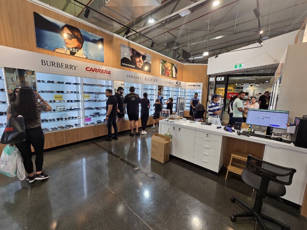 Blue Star Eyewear Moorabbin | Moorabbin Airport, Shop 156A, DFO Centre Dandenong Rd, Moorabbin Airport VIC 3194, Australia | Phone: 0466 116 662