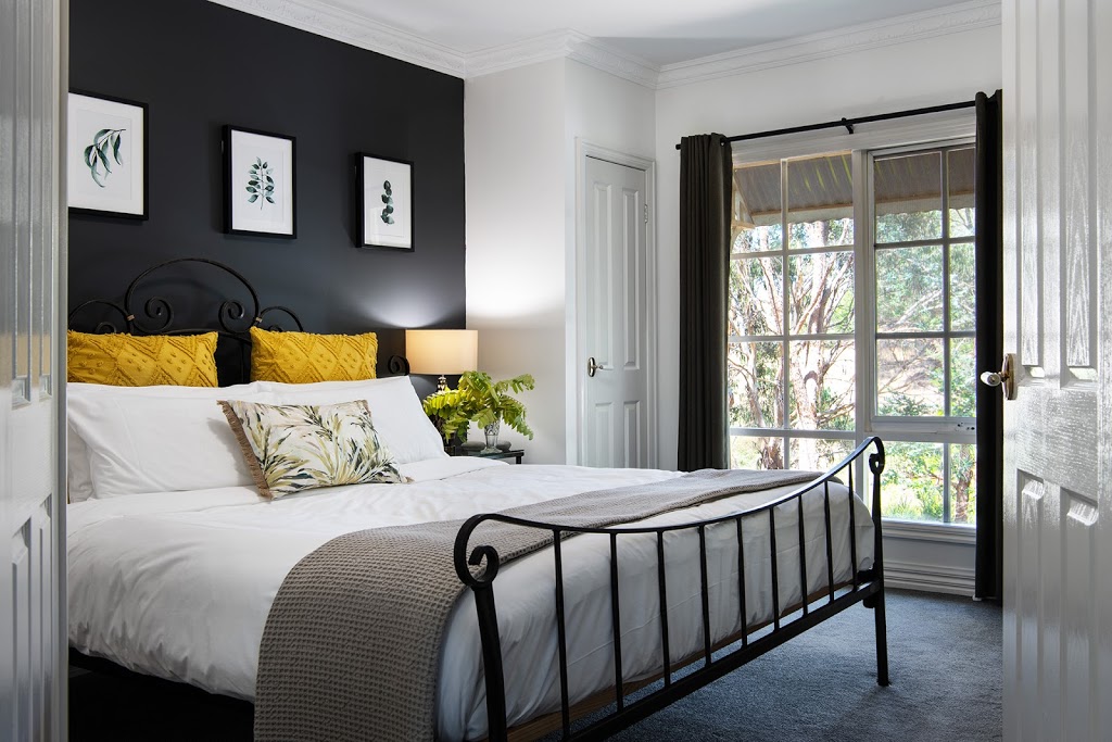 Daylesford Country Retreats | 86 East St, Daylesford VIC 3460, Australia | Phone: 0407 810 576