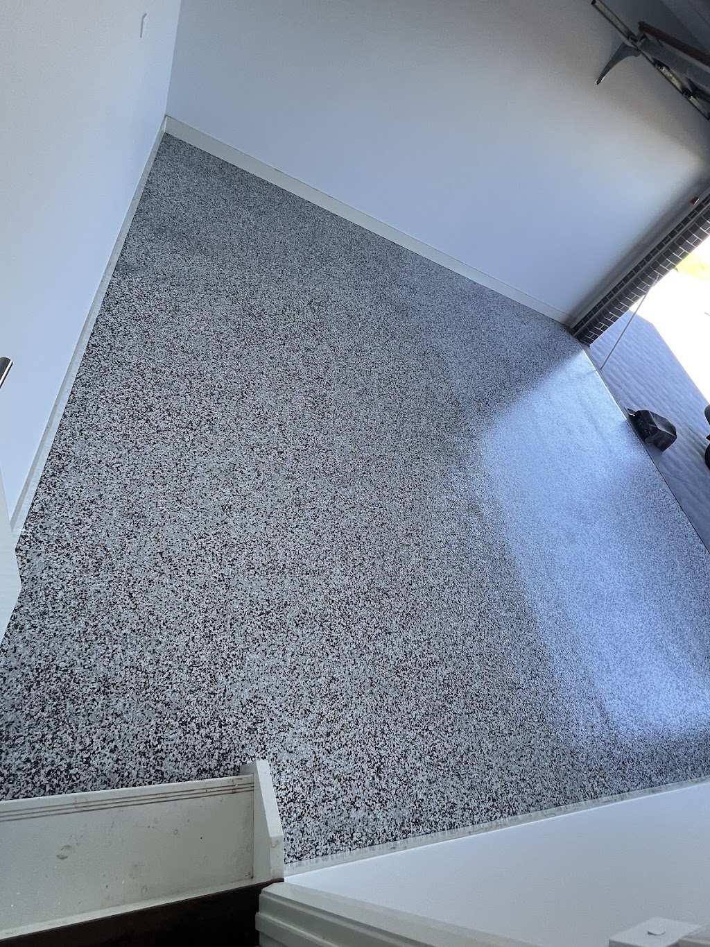 Ridz painting and decorating pty ltd | 10 Jackaroo Cl, Muswellbrook NSW 2333, Australia | Phone: 0422 968 368