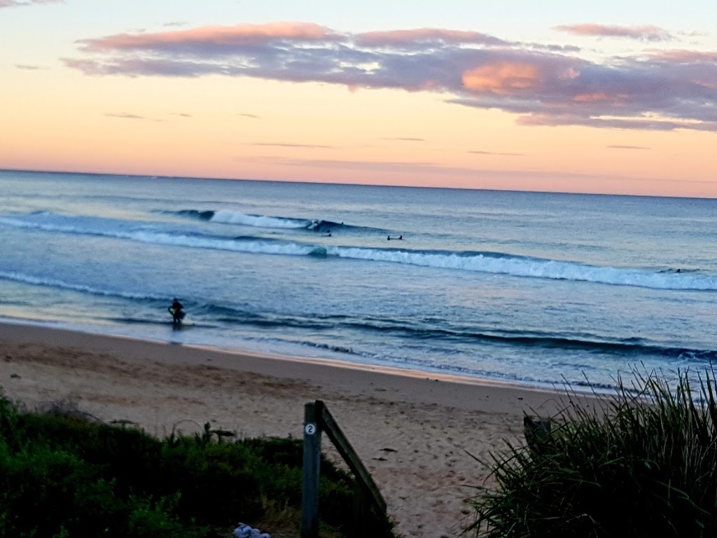 Towradgi Park Bowls and Recreation Club |  | 2A Towradgi Rd, Towradgi NSW 2518, Australia | 0242855228 OR +61 2 4285 5228