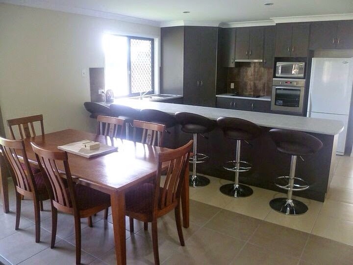 Holiday Rental - 4 Whale Court, Woodgate | 4 Whale Ct, Woodgate QLD 4660, Australia | Phone: 0404 832 354