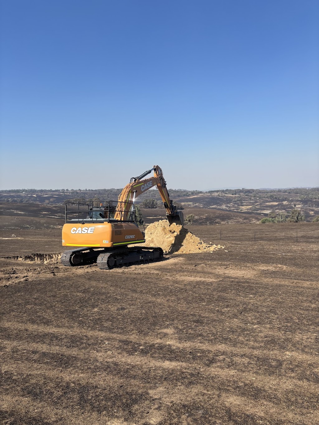 Hutton Excavation’s | 141 Merrylees Rd, Miepoll VIC 3666, Australia | Phone: 0417 274 945