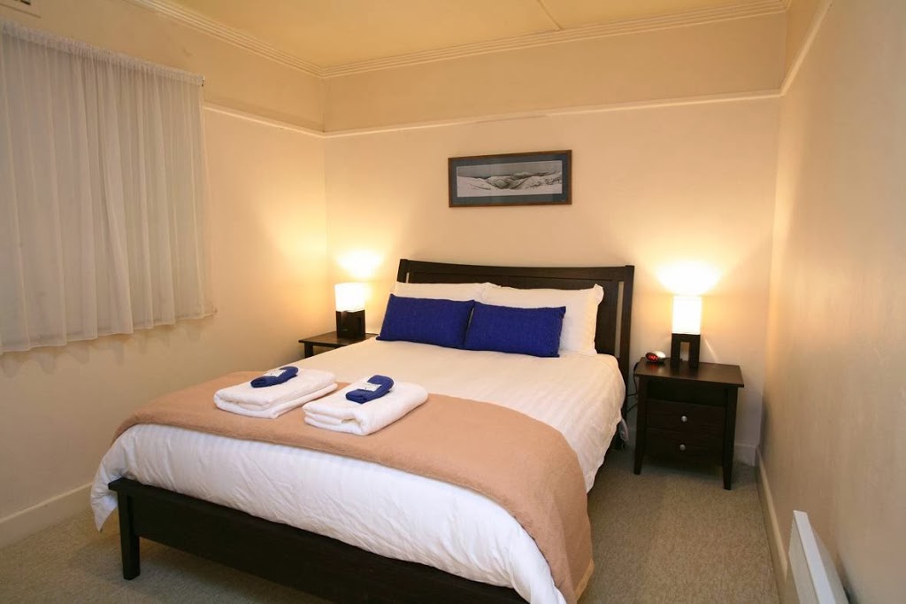 Mansfield Accommodation - Elouera | 2 Ryan St, Mansfield VIC 3722, Australia | Phone: (03) 5775 1790