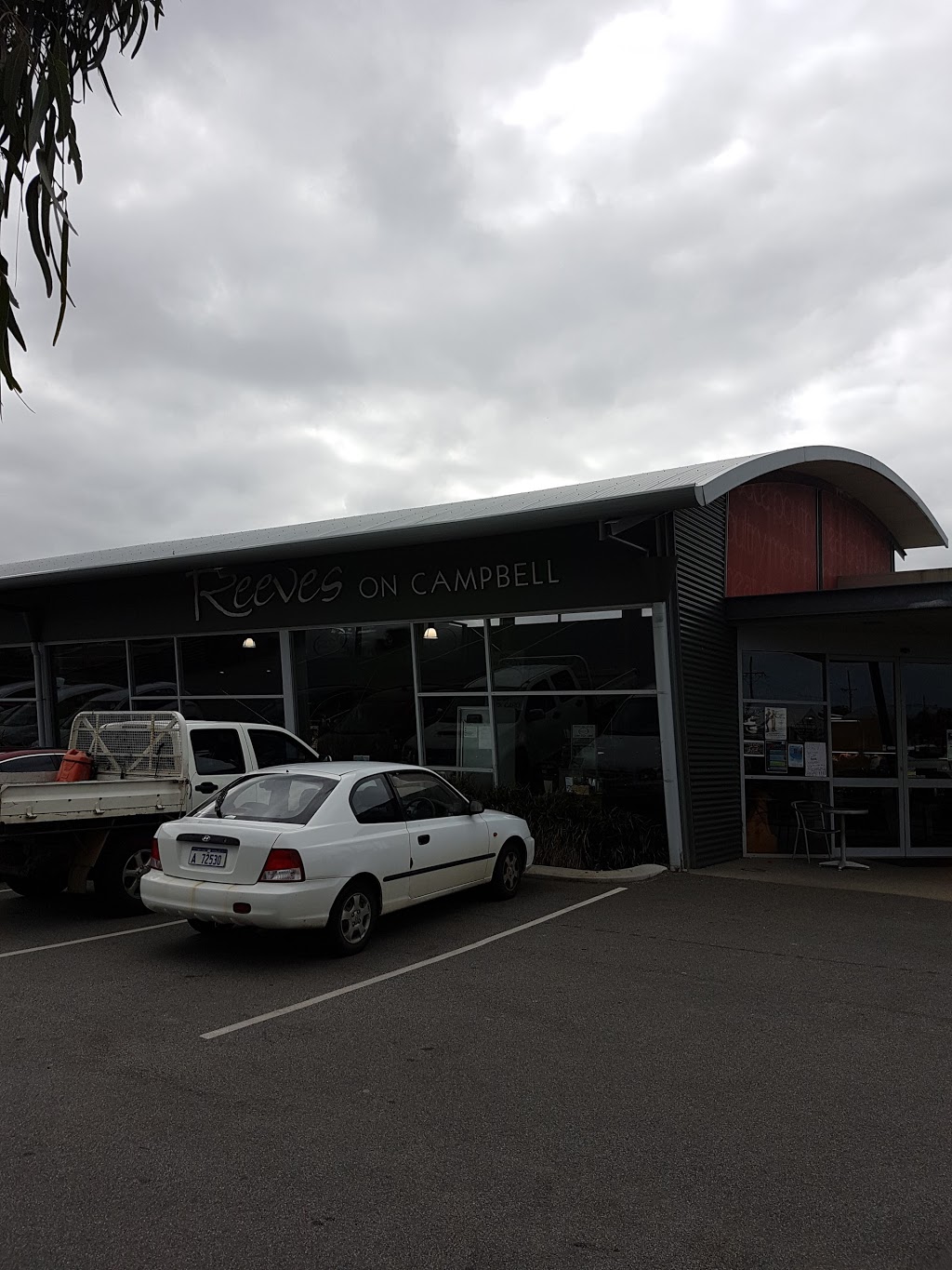 Reeves on Campbell | 27 Campbell Rd, Mira Mar WA 6330, Australia | Phone: (08) 9841 1344