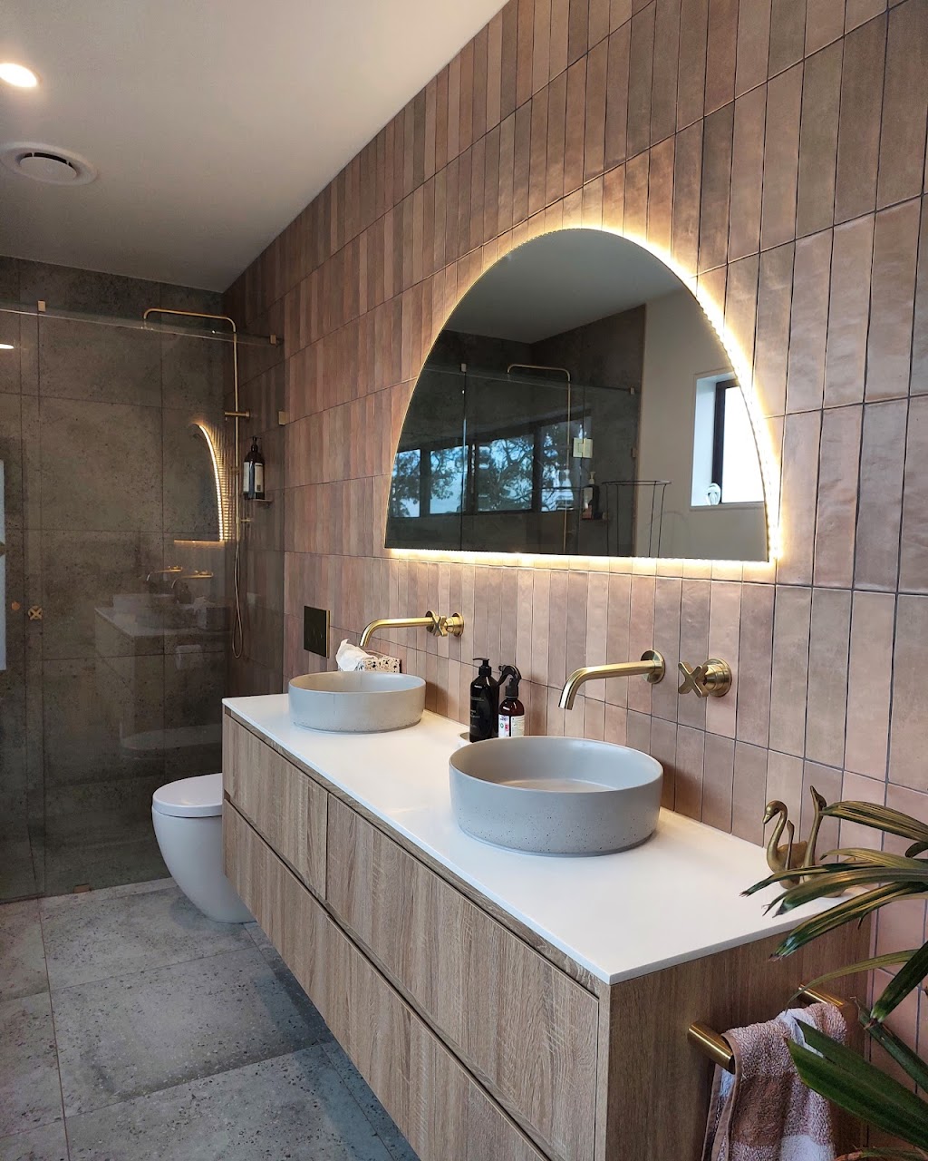 Bonnie Barn | 10 Collins Rd, Glenlyon VIC 3461, Australia | Phone: 0431 625 846 Bonnie Barn | 10 Collins Rd, Glenlyon VIC 3461, Australia | Phone: 0431 625 846