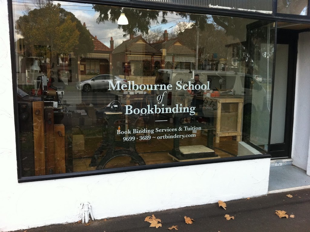 Melbourne School of Bookbinding-Ortbindery |  | 136 Mills St, Albert Park VIC 3206, Australia | 0396993689 OR +61 3 9699 3689