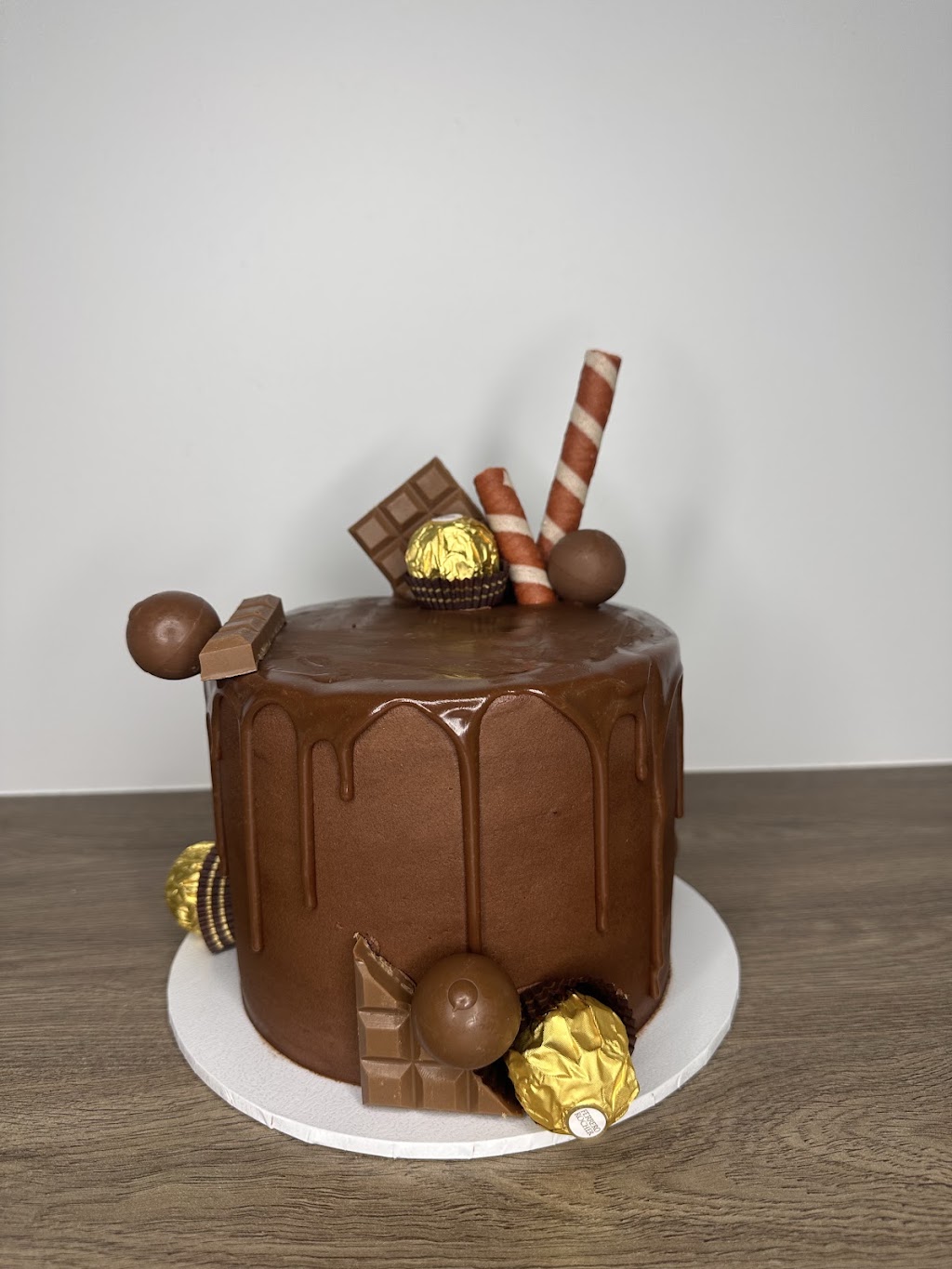 KJ Miracle Treats | 26 Coulthards Rd, Calrossie VIC 3971, Australia | Phone: 0400 775 300