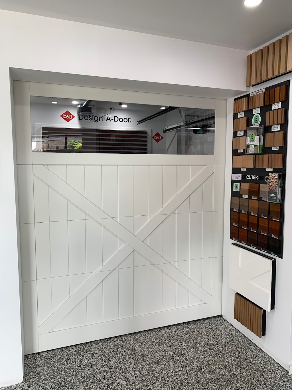 JA Garage Doors & Openers | 28 Gosford Ave, The Entrance NSW 2261, Australia | Phone: (02) 4332 9871