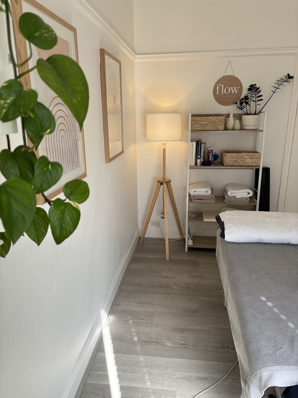 Flow Osteopathy | 431 Whitehorse Rd, Mitcham VIC 3132, Australia | Phone: 0438 180 438