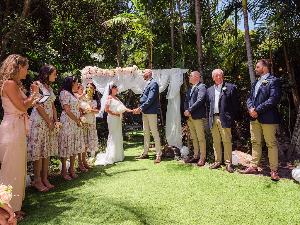 Byron Bay Wedding Celebrant Susie Figgis |  | 11 Natan Ct, Ocean Shores NSW 2483, Australia | 0431482008 OR +61 431 482 008