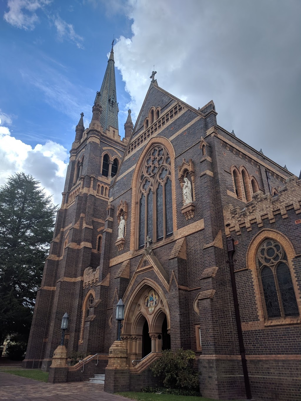 Saints Mary & Joseph Catholic Cathedral | church | 136 Dangar St, Armidale NSW 2350, Australia | 0267722218 OR +61 2 6772 2218