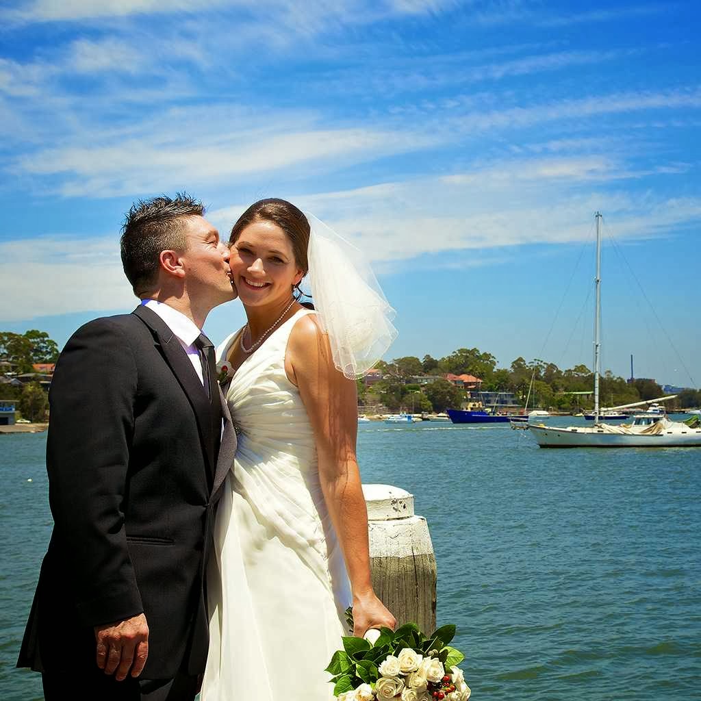 Affordable Wedding Photographer Brisbane | 27 Glenella St, The Gap QLD 4061, Australia | Phone: 0435 011 076