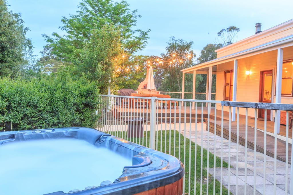 Country House Retreat | 240 Nungurner Rd, Nungurner VIC 3909, Australia | Phone: (03) 5156 3224