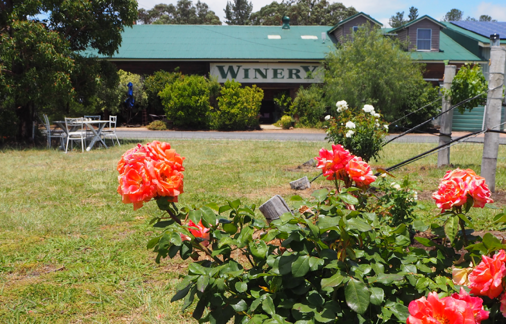 Heritage Winery Restaurant | 745 Granite Belt Dr, Cottonvale QLD 4375, Australia | Phone: (07) 4685 2197