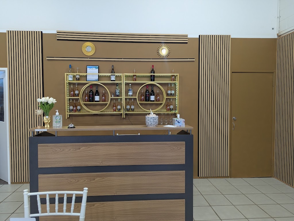 J&E Restaurant | 639 Toowoomba Connection Rd, Withcott QLD 4352, Australia | Phone: 0472 774 057