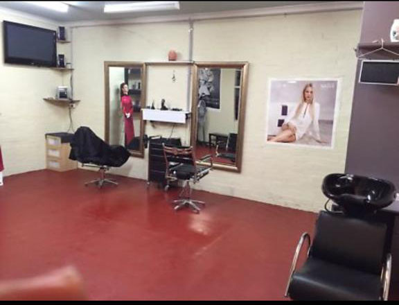 Punjab Hair Booth | beauty salon | 80 Ludo Cct, Truganina VIC 3029, Australia | 0449933164 OR +61 449 933 164