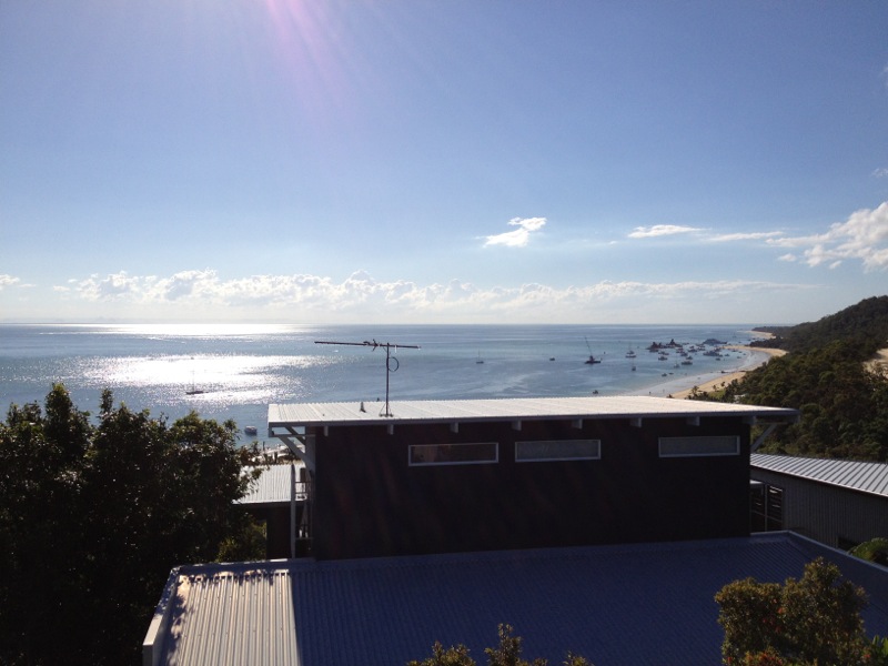 Blue Crab Beach House | 11 Cassidae Crescent, Tangalooma QLD 4025, Australia | Phone: (07) 3410 0810