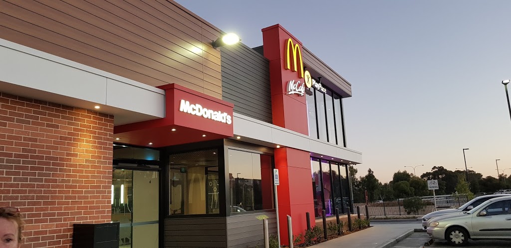 McDonalds Forrestdale | cafe | Corner Ranford Road and, Tesla Way, Forrestdale WA 6112, Australia | 0893914400 OR +61 8 9391 4400